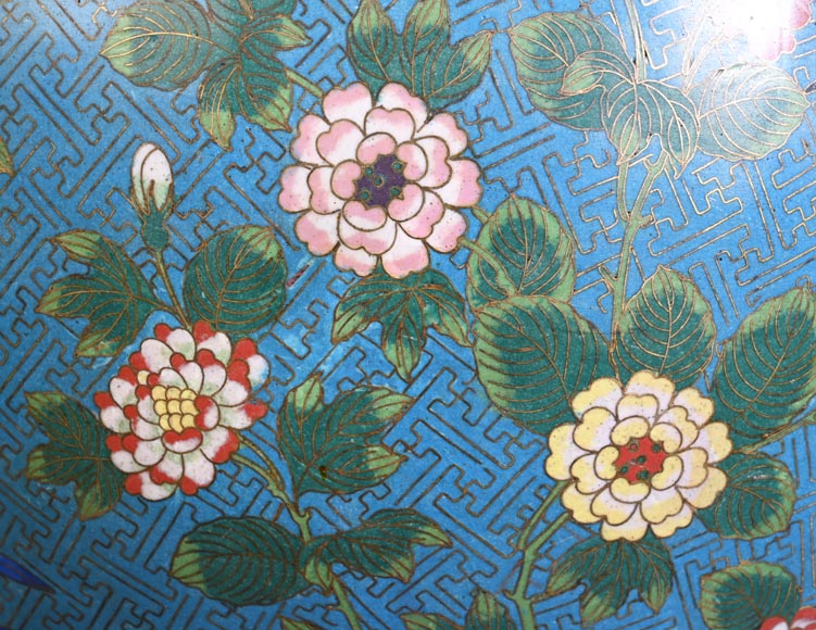 Ferdinand BARBEDIENNE – Cache-pot japonisant en bronze doré et émaux cloisonnés-15