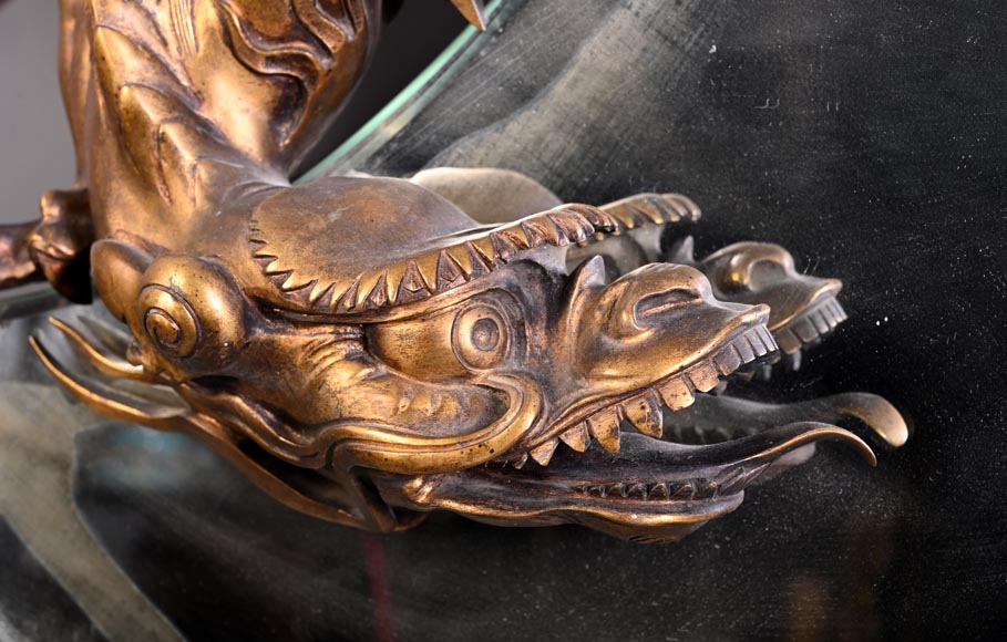 Gabriel VIARDOT (1830-1904), (Att. à ) - Rare miroir japonisant en croissant de lune au dragon de bronze-2