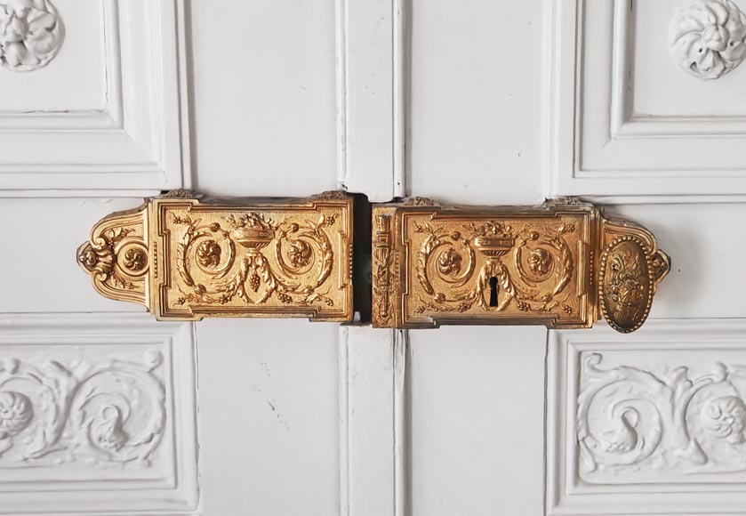 Ensemble de 4 doubles portes en bois sculpté-23