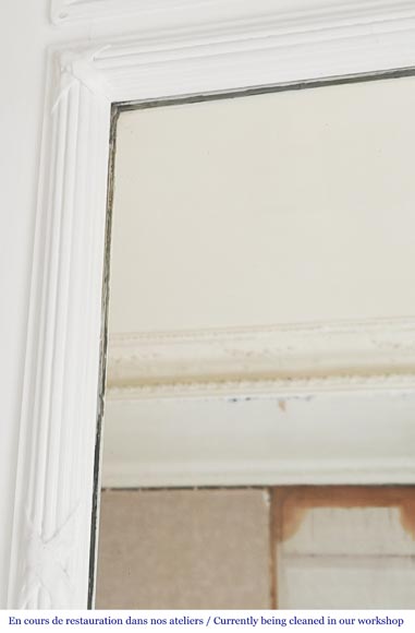 Trumeau de style Louis XVI à la couronne de rose-4