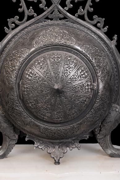 BOYE Charles, Pendule de table à décor orientaliste-9
