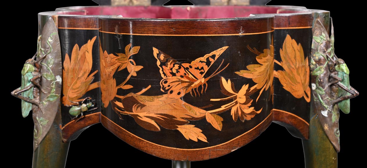 Charles-Guillaume DIEHL, Guéridon aux insectes et papillons-3