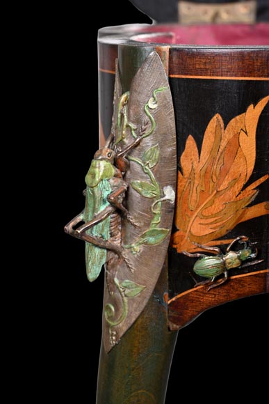 Charles-Guillaume DIEHL, Guéridon aux insectes et papillons-5