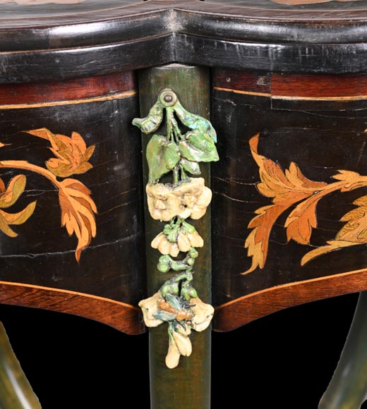 Charles-Guillaume DIEHL, Guéridon aux insectes et papillons-8