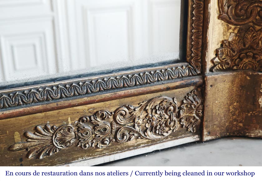 Trumeau doré d'époque Louis Philippe décoré de fleurs et d'une palmette Trumeau doré d'époque Louis Philippe décoré de fleurs et d'une palmette-5