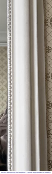 Trumeau de style Louis XVI avec un filet de perle Trumeau de style Louis XVI avec un filet de perle-3