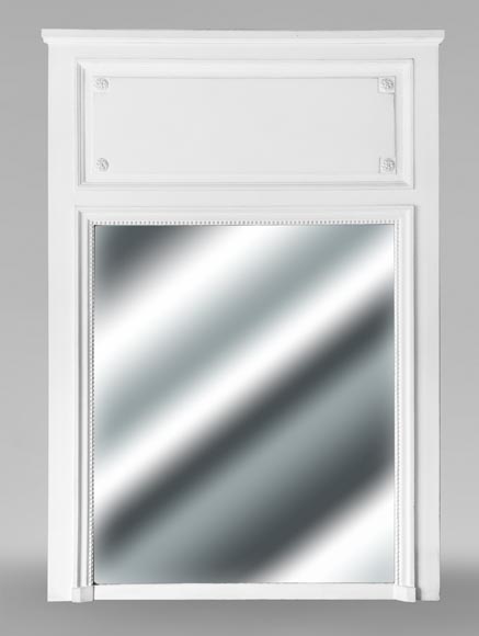 Trumeau de style Louis XVI à décor de perle-0