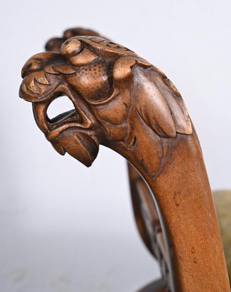 L'ESCALIER DE CRISTAL (d'après), Grande banquette Japonesque en bois sculpté, à têtes de lions et de chiens de Fô-6