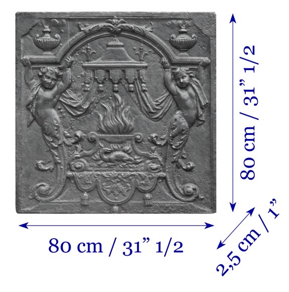 Plaque de cheminée du XVIIIe siècle à la salamandre et aux deux atlantes supportant un entablement aux vases à feu Plaque de cheminée du XVIIIe siècle à la salamandre et aux deux atlantes supportant un entablement aux vases à feu-8