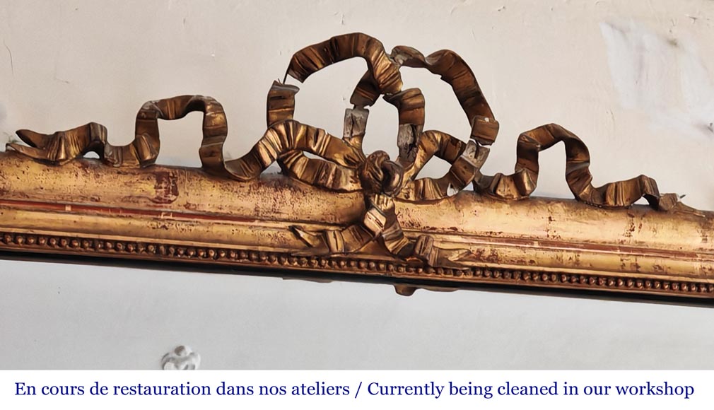 Trumeau doré de style Louis XVI au ruban noué-2