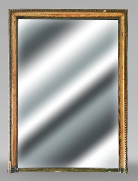 Trumeau de style Louis XVI doré, à frise de ruban et de perle Trumeau de style Louis XVI doré, à frise de ruban et de perle-0