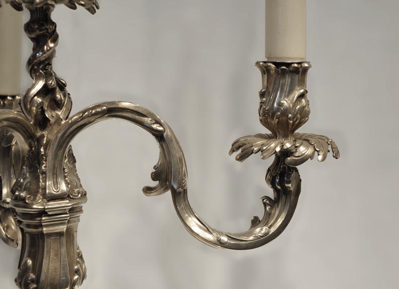 Exceptionelle paire de chandeliers de style Louis XV en argent par BOIN-TABURET-2