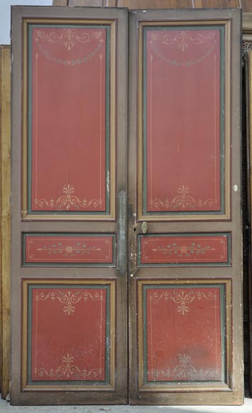 Double porte ancienne à décor floral peint-0