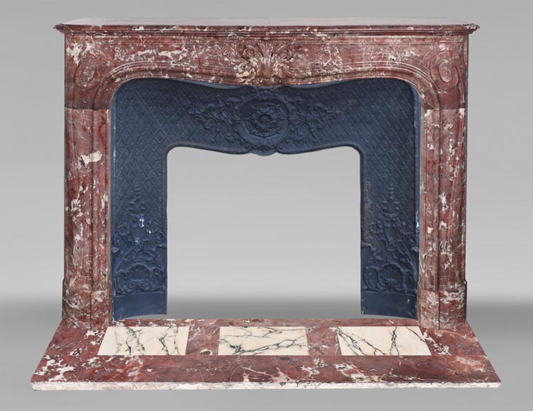 Cheminée de style Louis XV décoré d'une palmette, sculptée dans du marbre fleur de pêcher Cheminée de style Louis XV décoré d'une palmette, sculptée dans du marbre fleur de pêcher-0