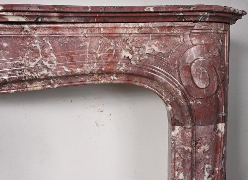 Cheminée de style Louis XV décoré d'une palmette, sculptée dans du marbre fleur de pêcher Cheminée de style Louis XV décoré d'une palmette, sculptée dans du marbre fleur de pêcher-7
