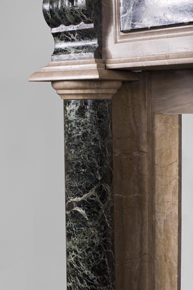 Cheminée ancienne de style Napoléon III à colonnes détachées en marbre Vert de Mer-4