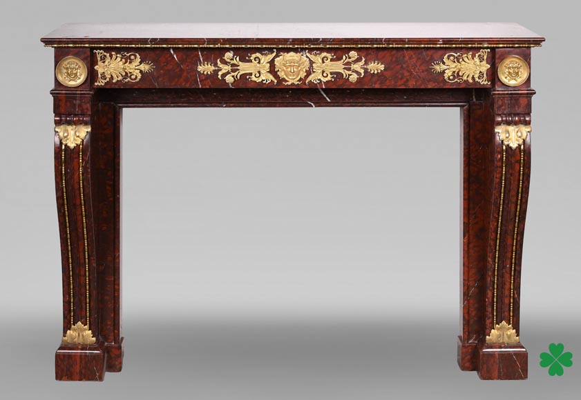 Cheminée Empire en marbre Rouge Griotte et bronzes dorés-0