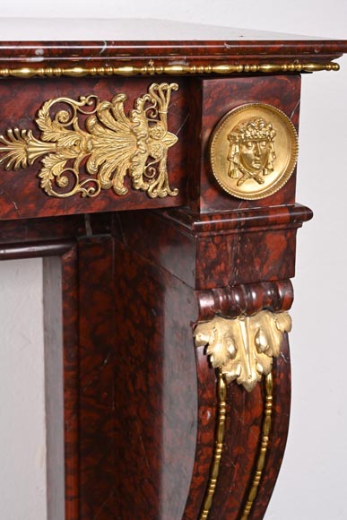 Cheminée Empire en marbre Rouge Griotte et bronzes dorés-8