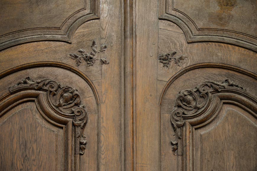Importante et rare porte cochère d'immeuble Haussmannien en chêne, fin du XIXè siècle-5