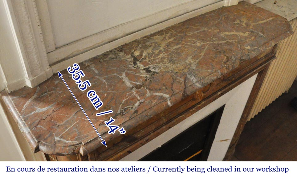 Cheminée de style Louis XVI aux coins arrondis, en marbre Sarrancolin Cheminée de style Louis XVI aux coins arrondis, en marbre Sarrancolin-9