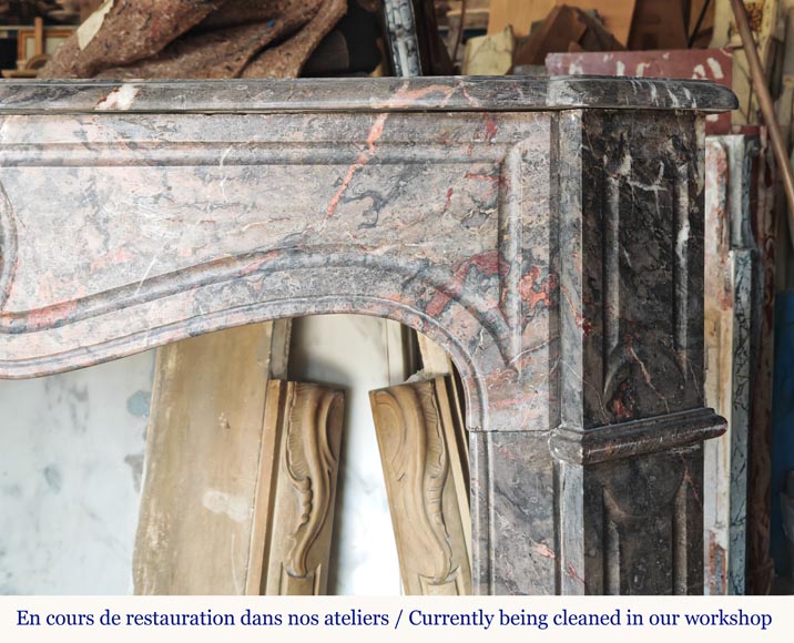 Cheminée de style Louis XV modèle Pompadour sculptée en marbre Bois Jourdan-6