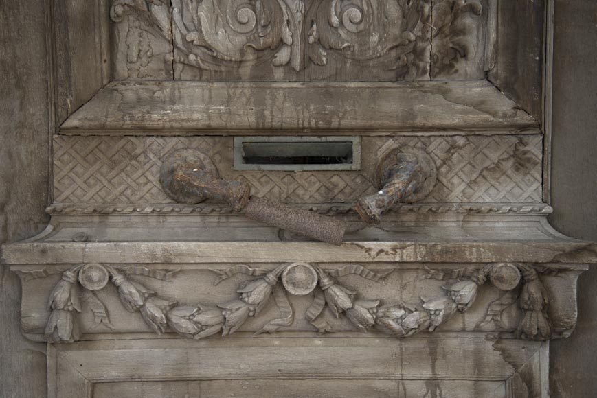 Importante porte cochère en chêne sculpté de style Napoléon III-8