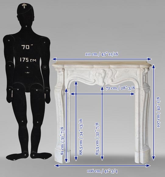 Petite cheminée de style Louis XV en marbre de Carrare-10
