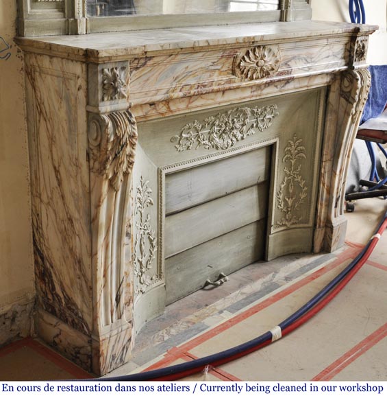 Cheminée ancienne de style Louis XVI, en marbre Skyros-2