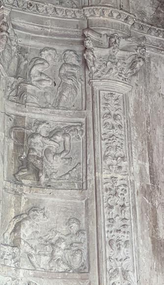Cheminée exceptionnelle  d’époque Renaissance  aux armes de Philippe Merlan  Baron de Montpont (1503-1546)-13