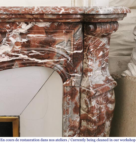 Cheminée ancienne de style Louis XV, Pompadour en marbre Rouge Royal-5