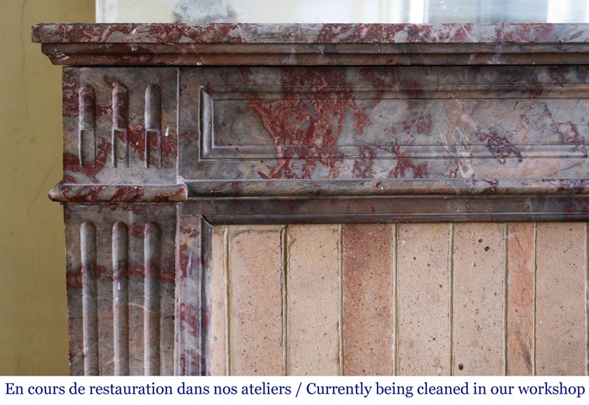 Cheminée ancienne de style Louis XVI en marbre Enjugerais avec sa dalle foyère-3