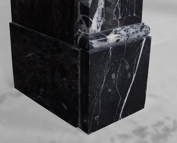 Cheminée de style Louis XVI en marbre noir Marquina-5