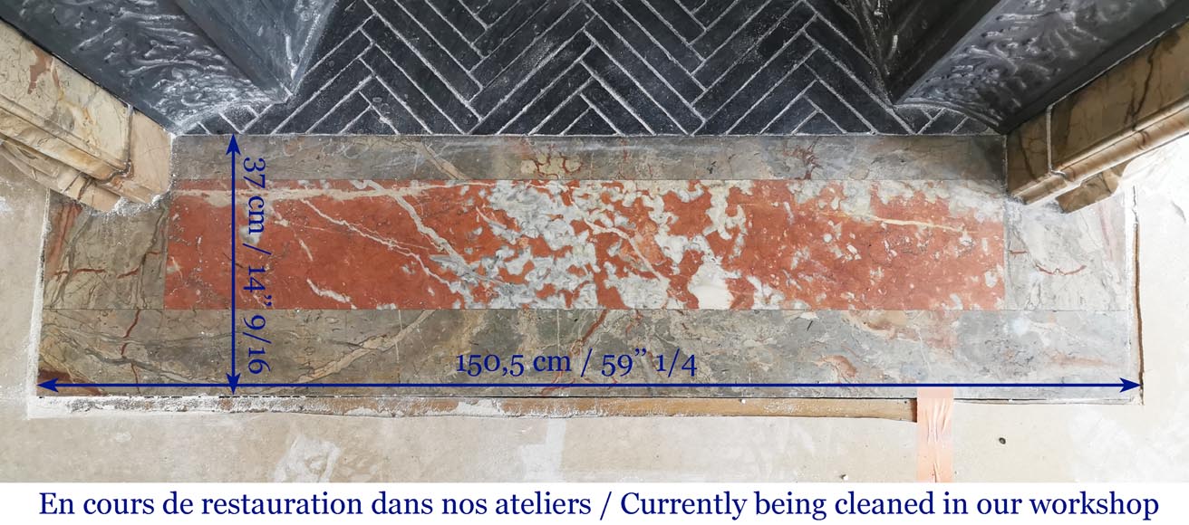 Cheminée ancienne de style Louis XV richement ornée en marbre Sarrancolin-10