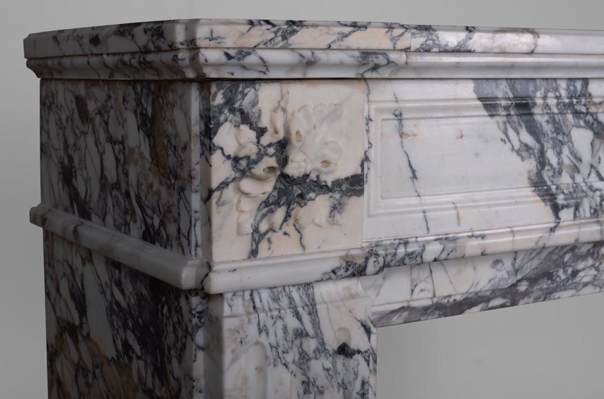 Cheminée de style Louis XVI en marbre Saravenza-3