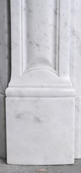 Grande cheminée de style Louis XV modèle Pompadour, en marbre de Carrare-4