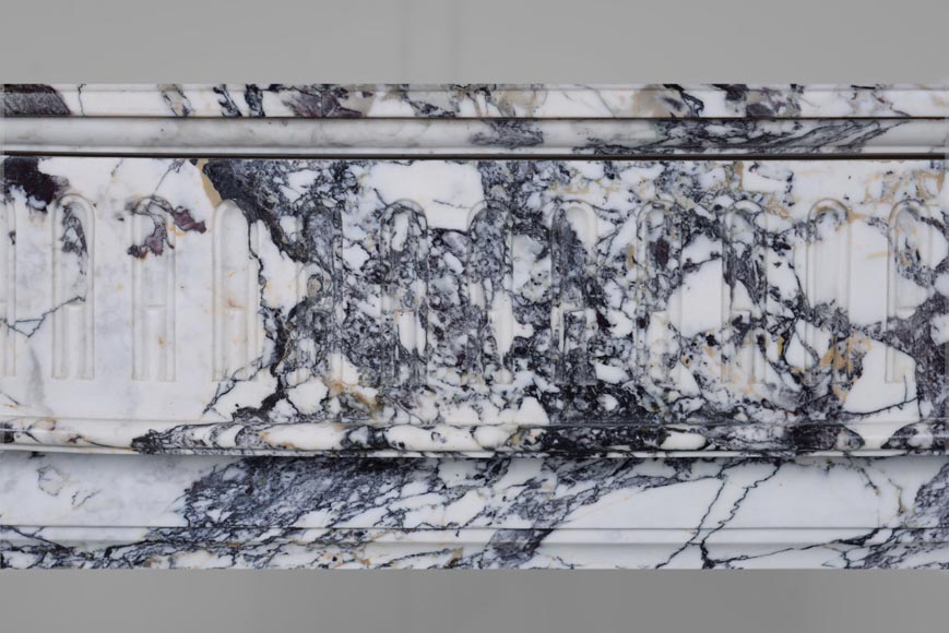 Cheminée de style Louis XVI en marbre Sarravenza à rudentures-1