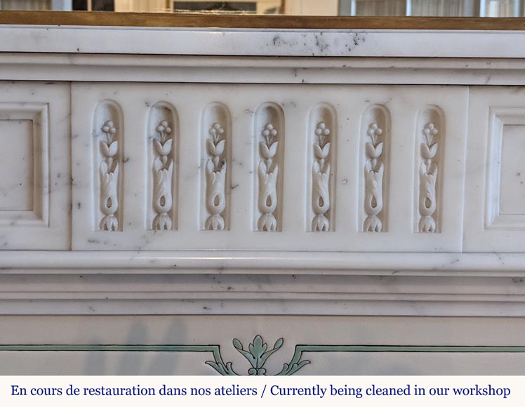 Cheminée de style Louis XVI en marbre demi statuaire aux asperges-2