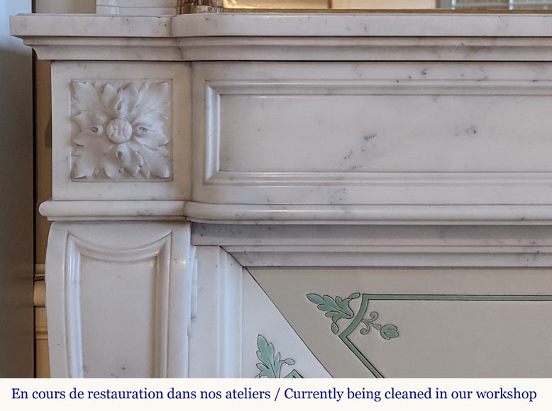 Cheminée de style Louis XVI en marbre demi statuaire aux asperges-3