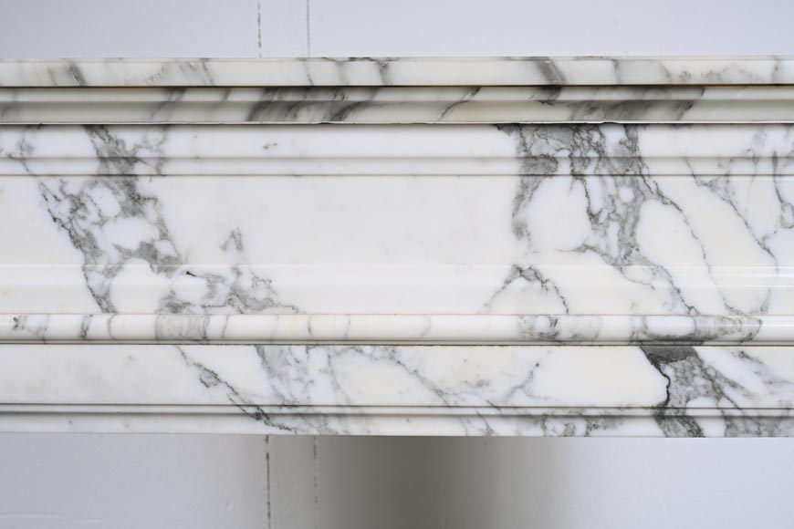 Cheminée de style Louis XVI en marbre Arabescato-2