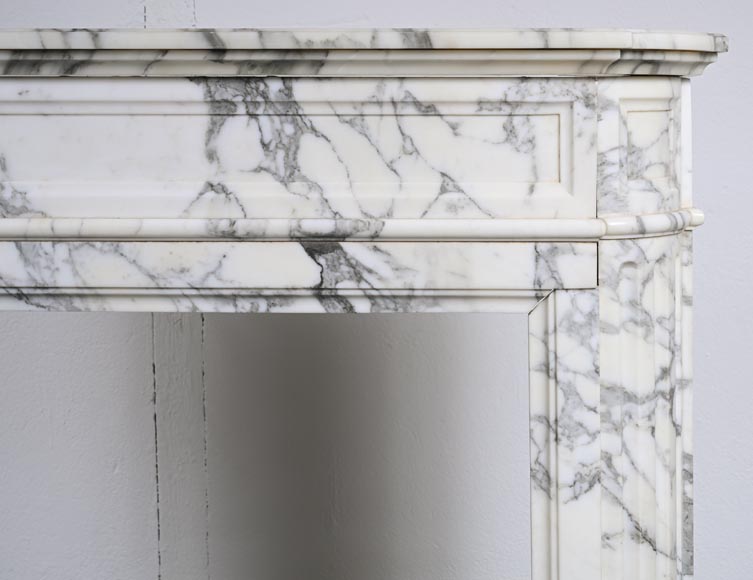 Cheminée de style Louis XVI en marbre Arabescato-7