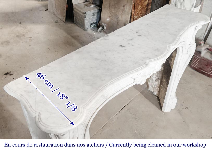 Importante cheminée de style Régence en marbre de Carrare Importante cheminée de style Régence en marbre de Carrare-11