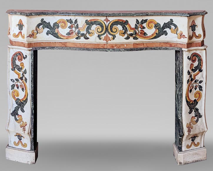Cheminée réalisée à partir d'éléments en marbres polychromes. Probablement d’un autel du XVIIIe siècle-0