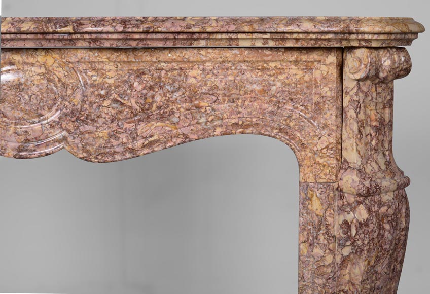 Cheminée de style Louis XV en marbre Brocatelle-6