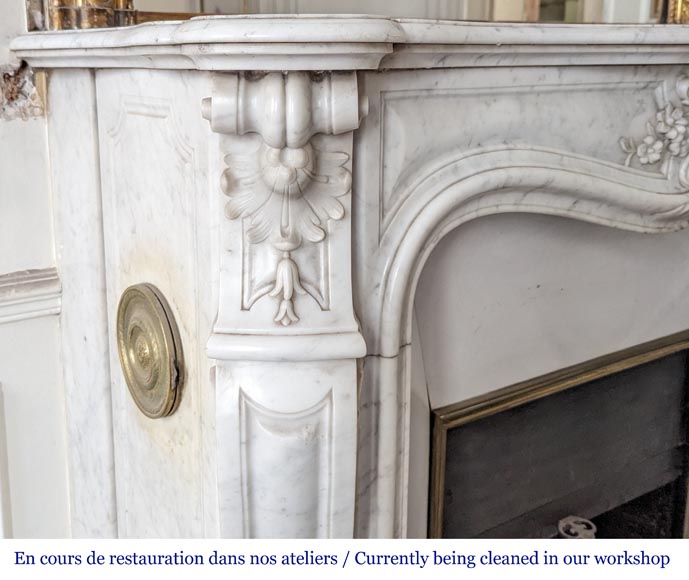 Cheminée de style Louis XV en marbre de Carrare-4