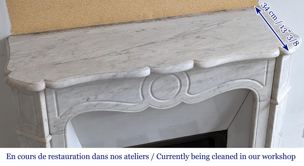 Cheminée de style Louis XV modèle Pompadour en marbre de Carrare-9