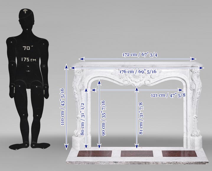 Cheminée de style Louis XV en marbre de Carrare très sculptée, décorée d'une coquille-17