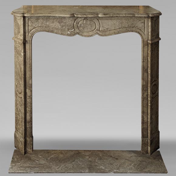 Cheminée de style Louis XV modèle Pompadour sculptée en marbre de Lunel-0