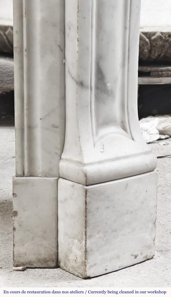 Cheminée de style Louis XV modèle Pompadour, en marbre de Carrare-7