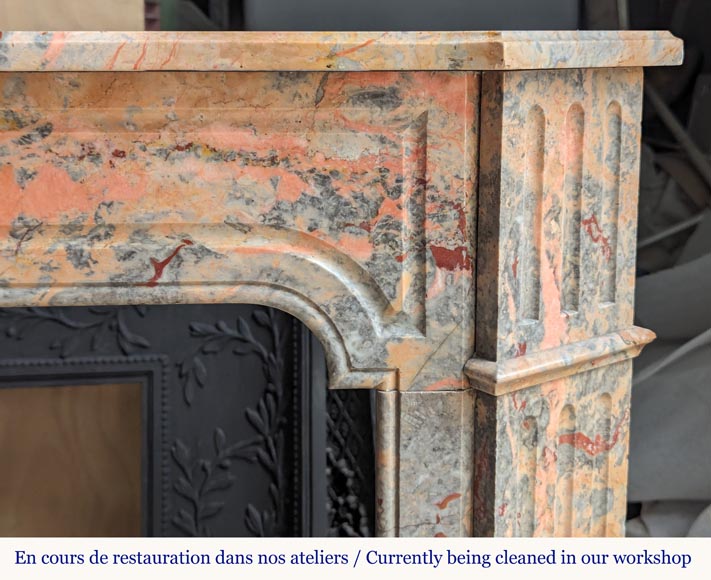 Cheminée de style Louis XV modèle Pompadour en marbre Enjugerais-6