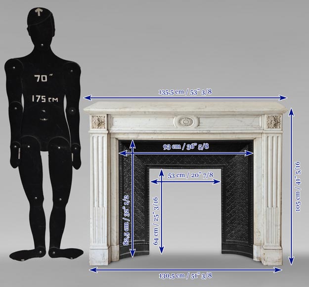 Cheminée de style Louis XVI à rosace en marbre de Carrare-9